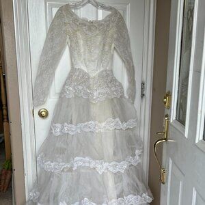 Vintage Lace Tulle Wedding Dress Size S 1950s